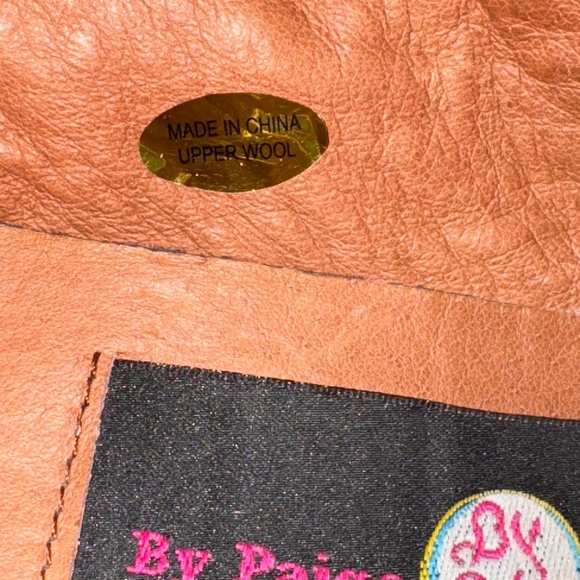 By Paige Needlepoint Fleur de Lis Maroon Gold Yellow Wool Loafer Size 7.5 - Picture 7 of 8